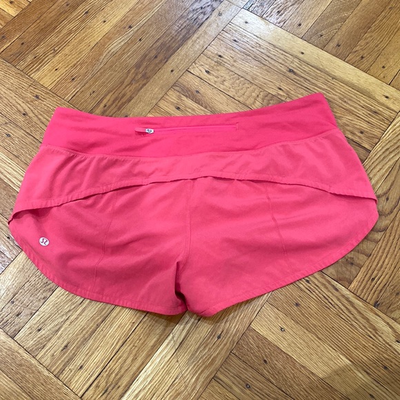 Lululemon mid rise pink short size 8 - Picture 2 of 7